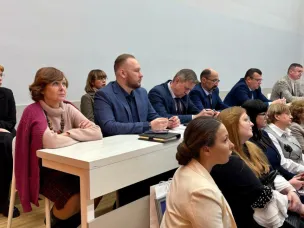 Директоров нижегородских школ наградили за подготовку новых кадров для строительной отрасли